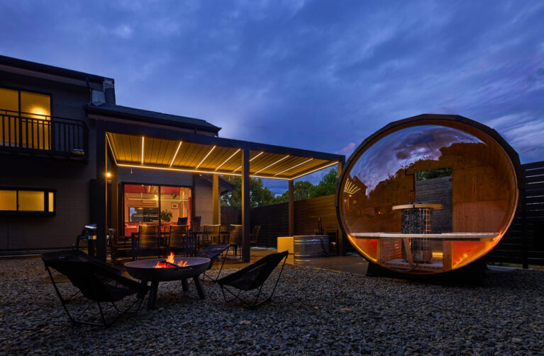 Sayuragi villa by IZA